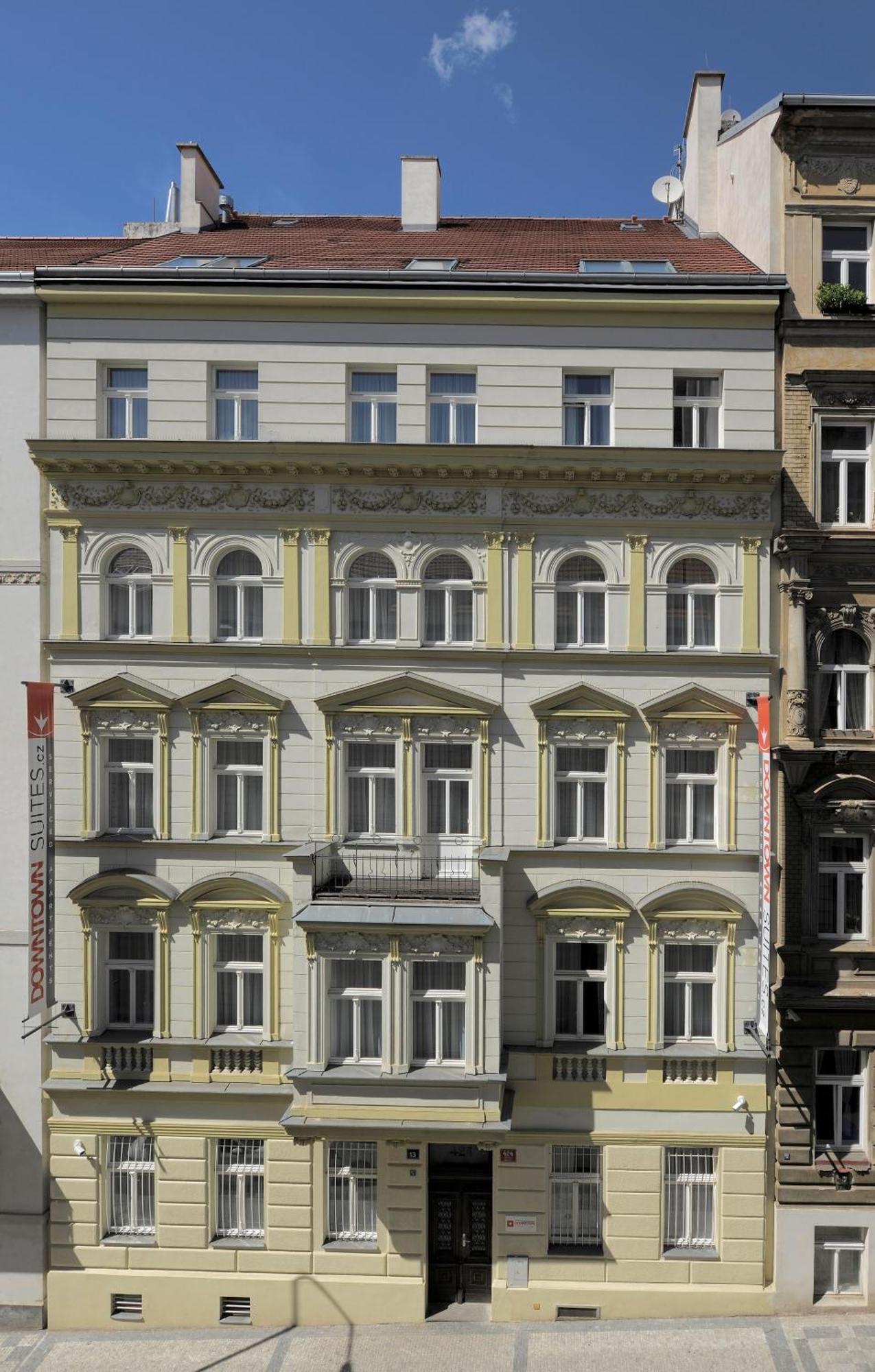 Downtown Suites Kodanska Прага Екстер'єр фото