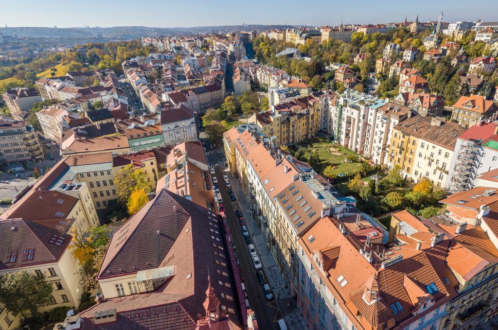 Downtown Suites Kodanska Прага Екстер'єр фото