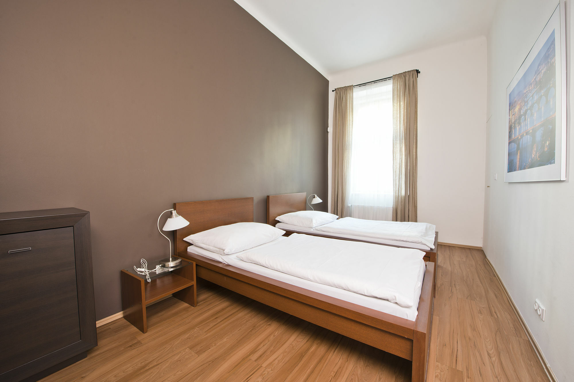 Downtown Suites Kodanska Прага Екстер'єр фото